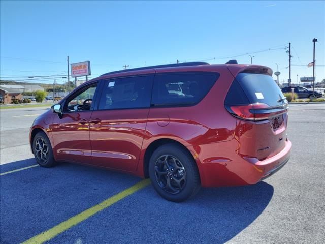 2024 Chrysler Pacifica Hybrid Premium S Appearance Pkg