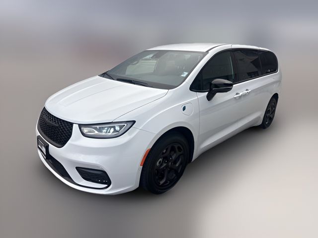 2024 Chrysler Pacifica Hybrid S Appearance Pkg