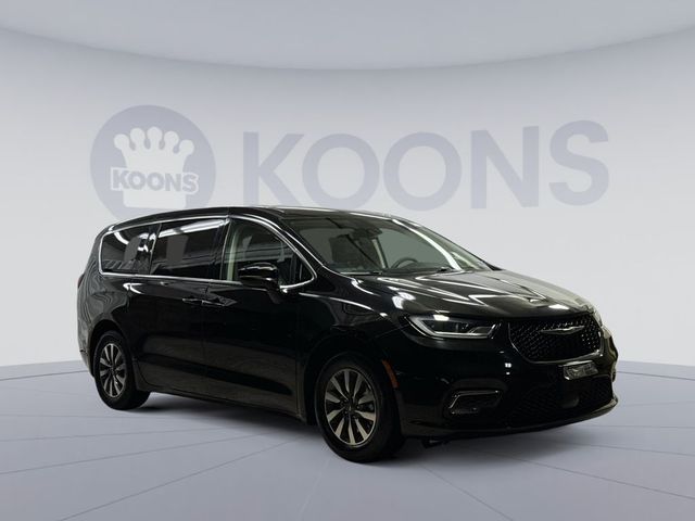 2024 Chrysler Pacifica Hybrid Select