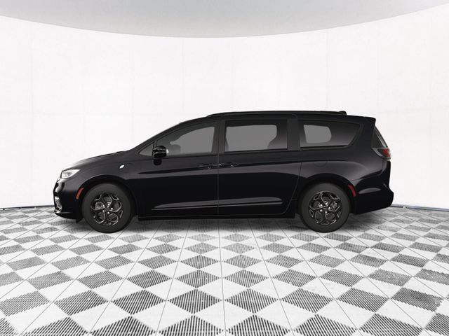 2024 Chrysler Pacifica Hybrid Premium S Appearance Pkg