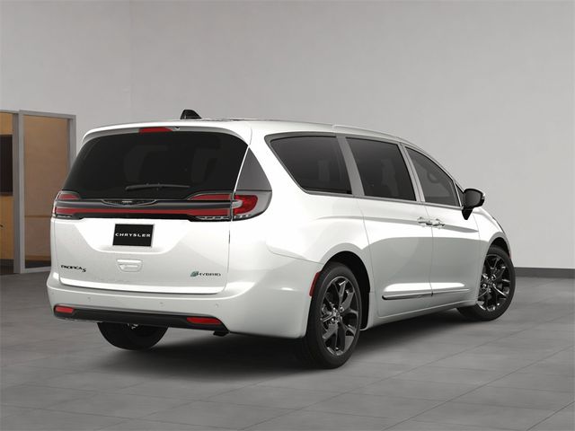 2024 Chrysler Pacifica Hybrid S Appearance Pkg