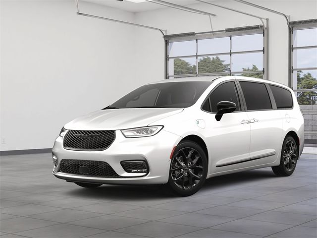 2024 Chrysler Pacifica Hybrid S Appearance Pkg