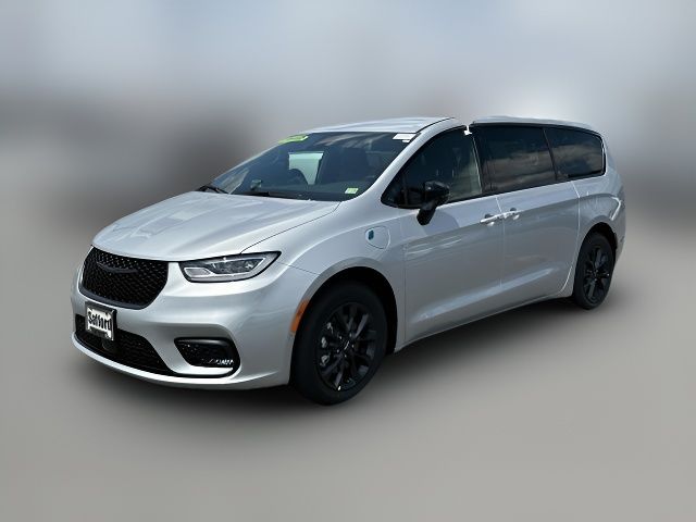 2024 Chrysler Pacifica Hybrid S Appearance Pkg