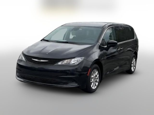 2024 Chrysler Voyager LX