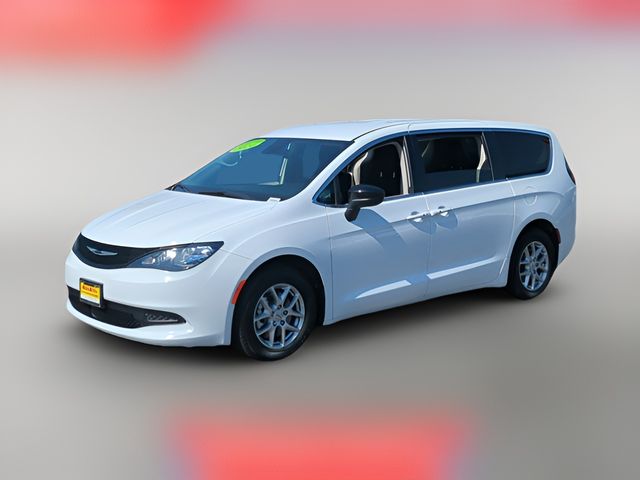 2024 Chrysler Voyager LX