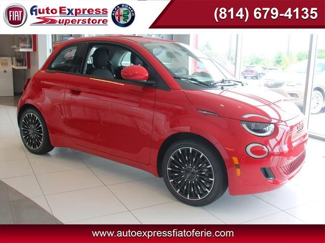 2024 FIAT 500e 