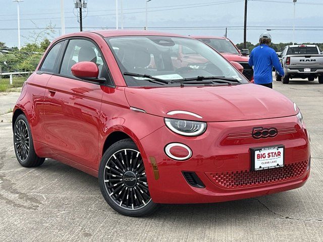 2024 FIAT 500e INSPI(RED)