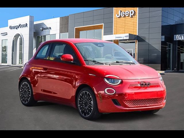 2024 FIAT 500e INSPI(RED)