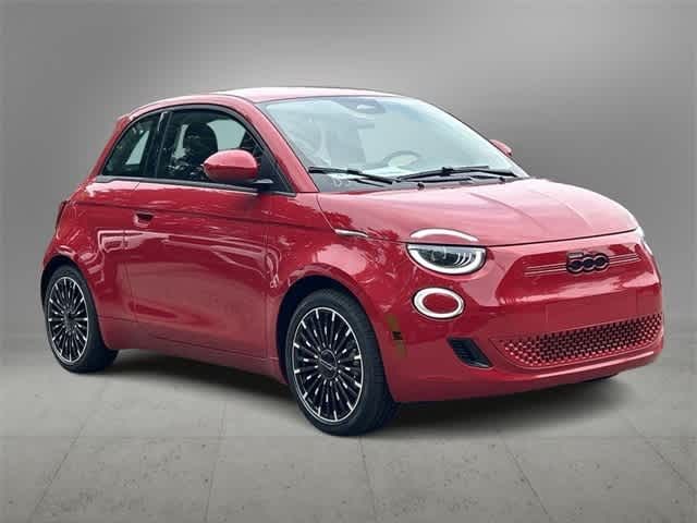 2024 FIAT 500e 