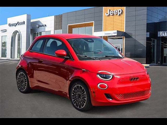 2024 FIAT 500e 