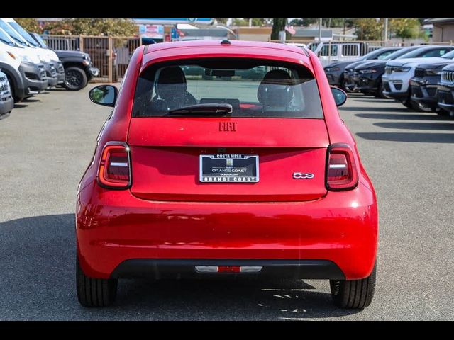 2024 FIAT 500e 