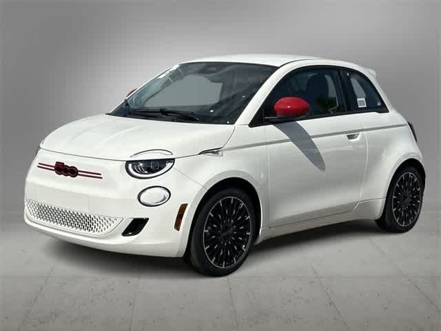 2024 FIAT 500e 