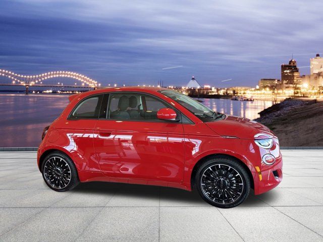 2024 FIAT 500e INSPI(RED)