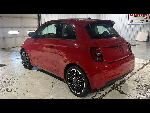 2024 FIAT 500e 