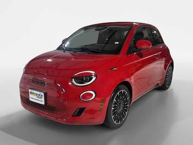 2024 FIAT 500e 