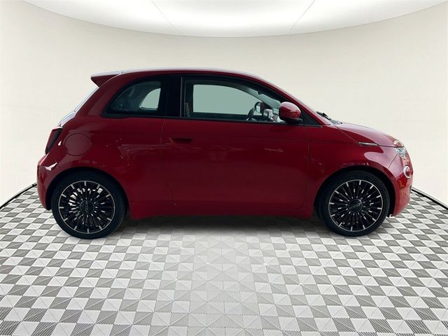 2024 FIAT 500e INSPI(RED)