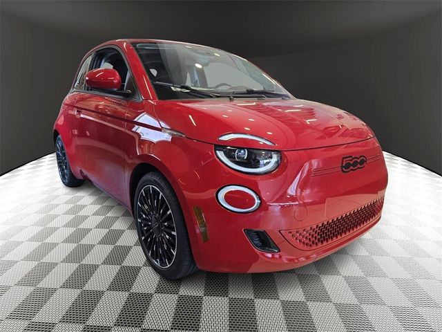 2024 FIAT 500e 