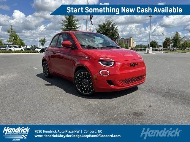 2024 FIAT 500e INSPI(RED)