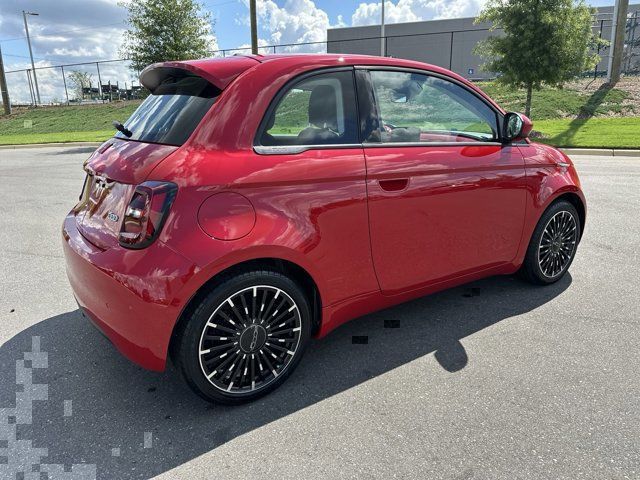 2024 FIAT 500e INSPI(RED)