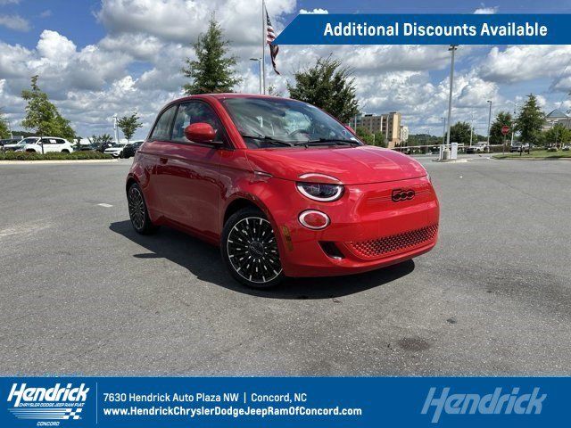 2024 FIAT 500e INSPI(RED)