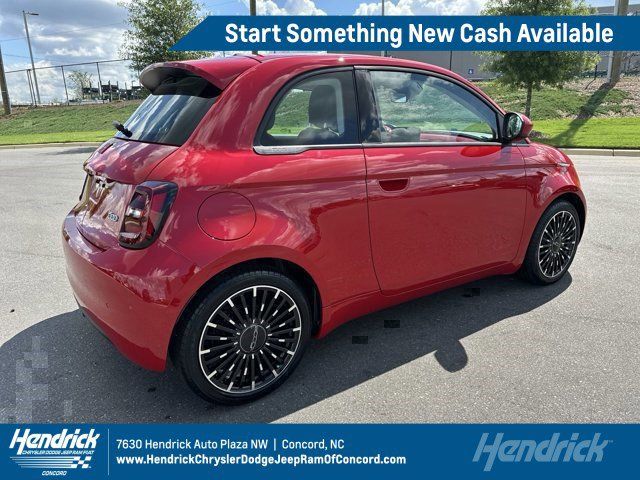 2024 FIAT 500e INSPI(RED)