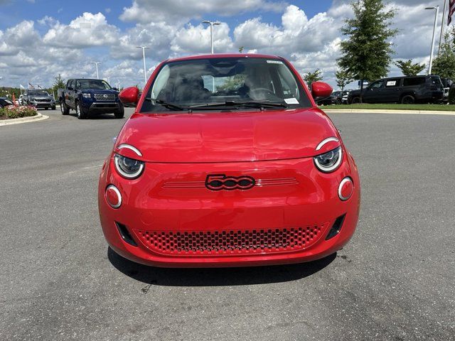 2024 FIAT 500e INSPI(RED)