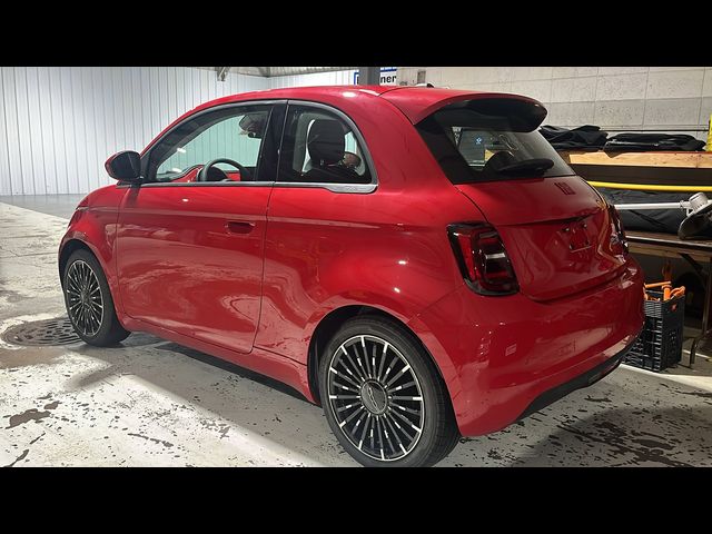 2024 FIAT 500e 