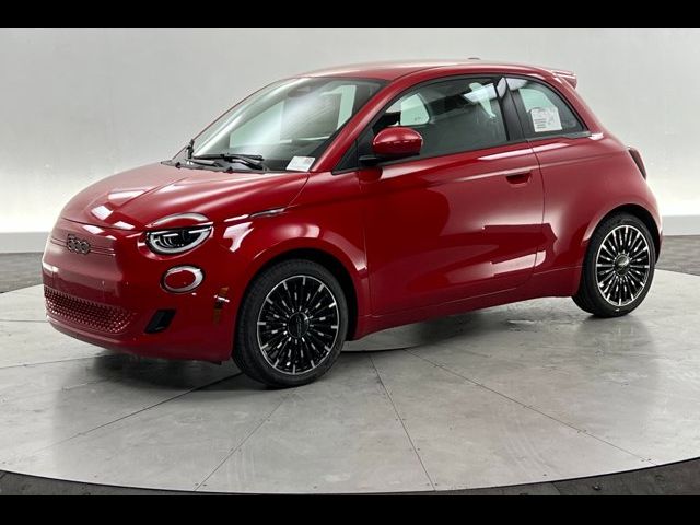 2024 FIAT 500e INSPI(RED)