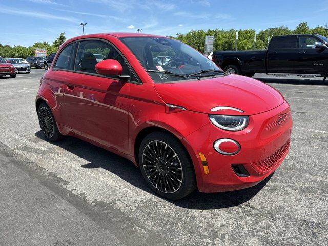 2024 FIAT 500e INSPI(RED)