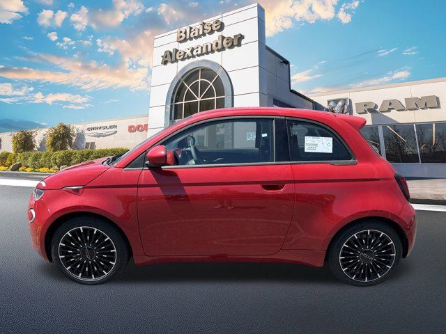 2024 FIAT 500e INSPI(RED)