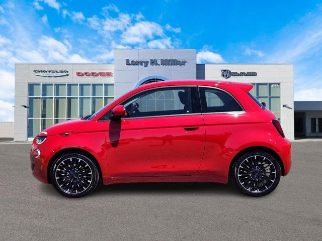 2024 FIAT 500e INSPI(RED)