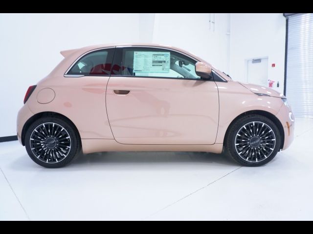 2024 FIAT 500e Beauty