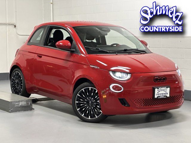 2024 FIAT 500e 