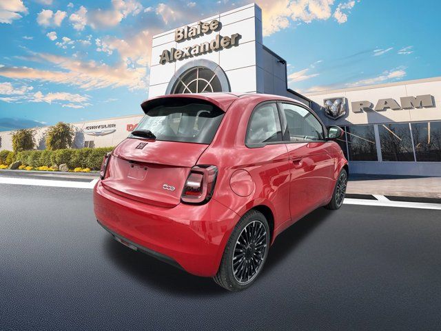 2024 FIAT 500e INSPI(RED)