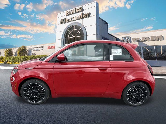 2024 FIAT 500e INSPI(RED)