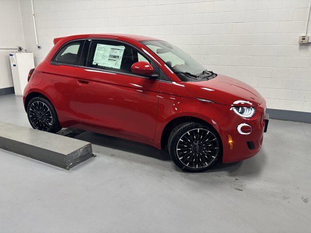 2024 FIAT 500e INSPI(RED)