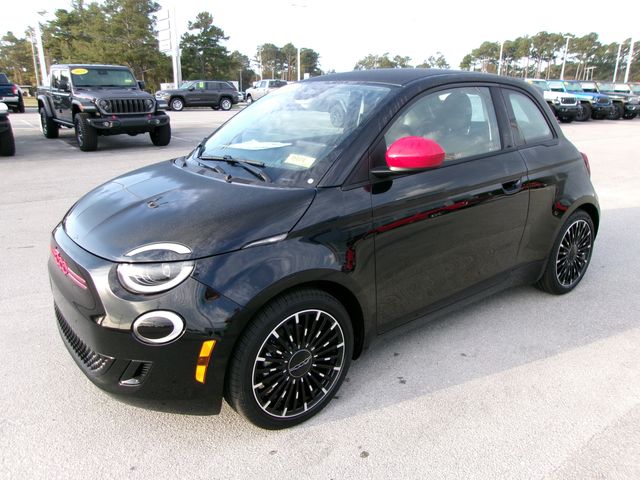 2024 FIAT 500e INSPI(RED)