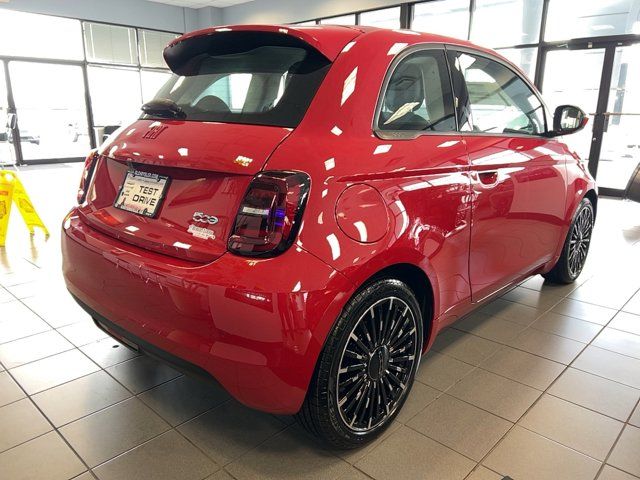 2024 FIAT 500e INSPI(RED)