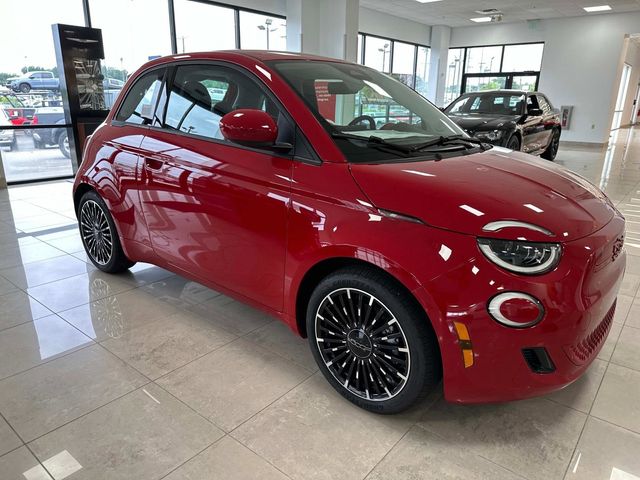 2024 FIAT 500e INSPI(RED)