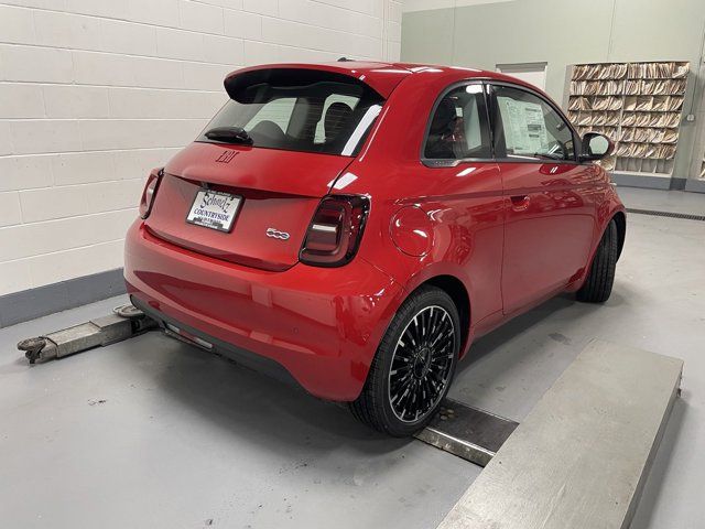 2024 FIAT 500e INSPI(RED)