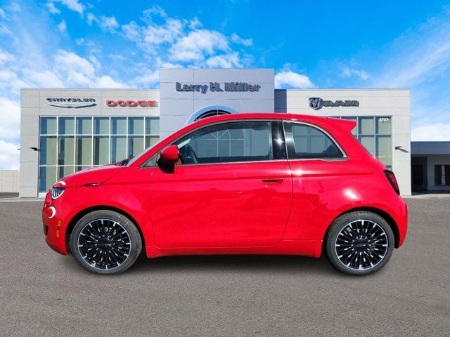 2024 FIAT 500e INSPI(RED)