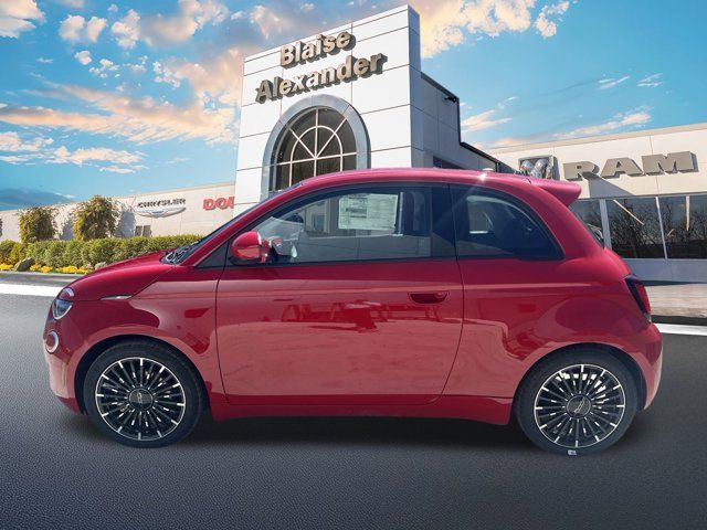 2024 FIAT 500e INSPI(RED)