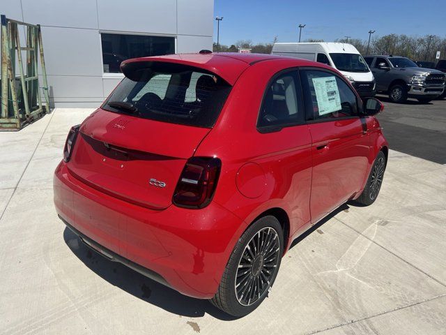 2024 FIAT 500e INSPI(RED)