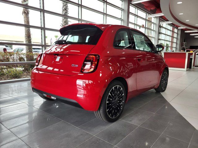 2024 FIAT 500e INSPI(RED)