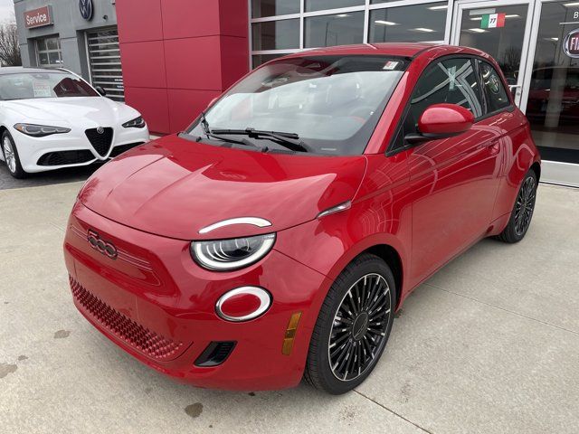 2024 FIAT 500e INSPI(RED)