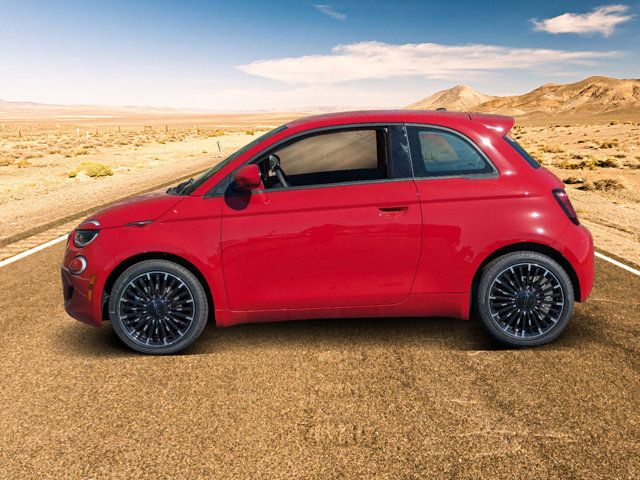 2024 FIAT 500e INSPI(RED)