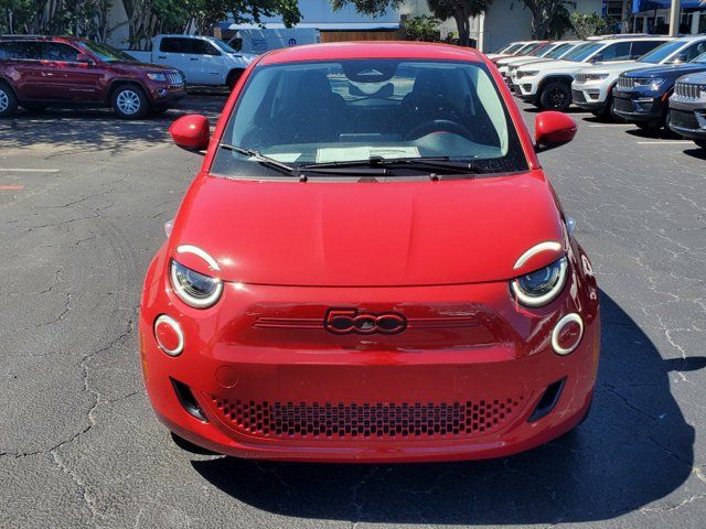 2024 FIAT 500e INSPI(RED)