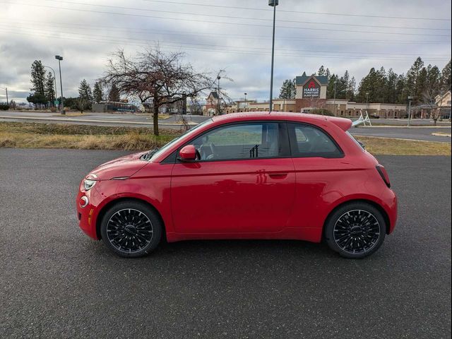 2024 FIAT 500e INSPI(RED)