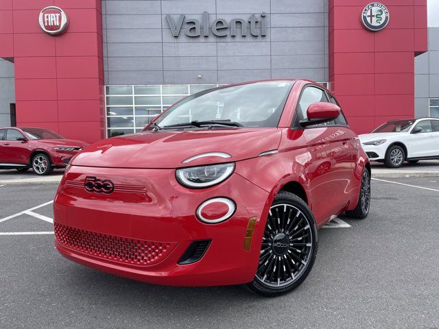 2024 FIAT 500e INSPI(RED)