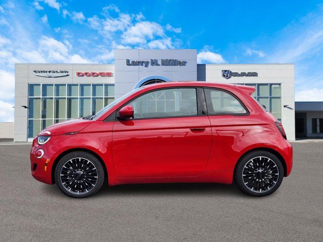 2024 FIAT 500e INSPI(RED)